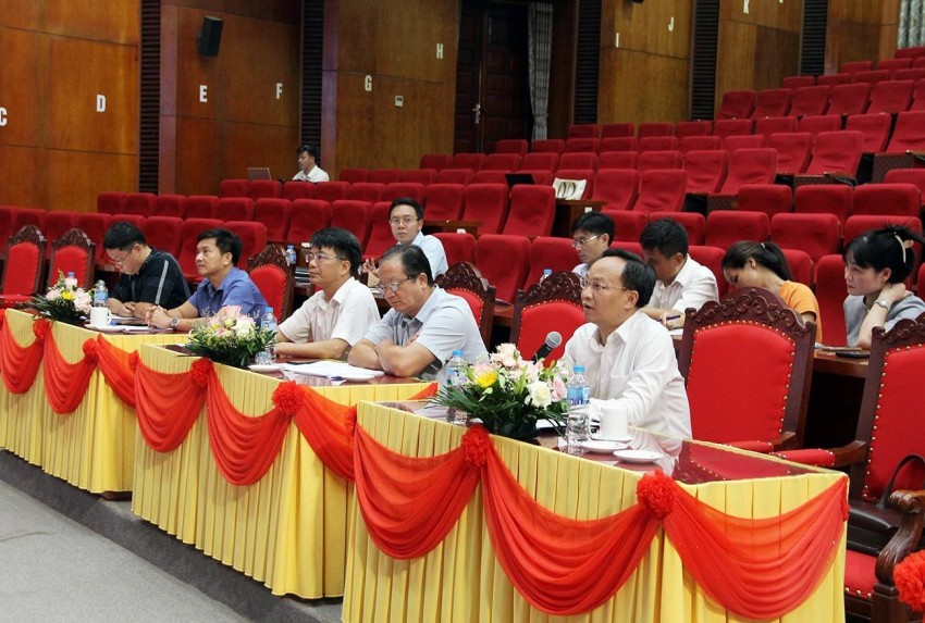 Phó Chủ tịch UBND tỉnh Phạm Văn Thịnh chủ trì hội nghị tại điểm cầu tỉnh Bắc Giang. Bắc Giang gỡ nút thắt tiêu thụ vải thiều, hướng đến thị trường cao cấp