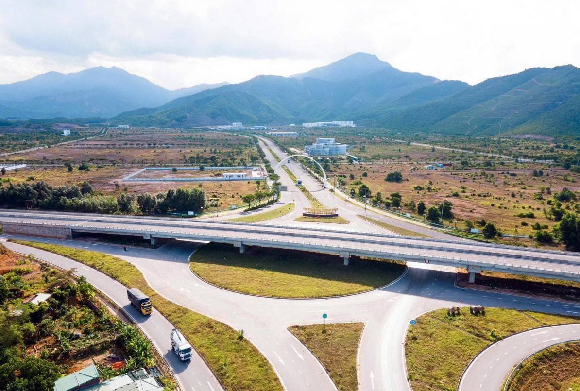 Khu thương mại tự do Đà Nẵng: “Cú hích” thể chế?