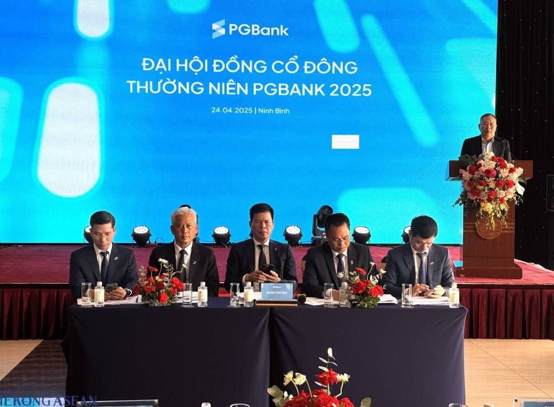 Biến động nhân sự cấp cao, PGBank họp cổ đông bất thường bầu bổ sung