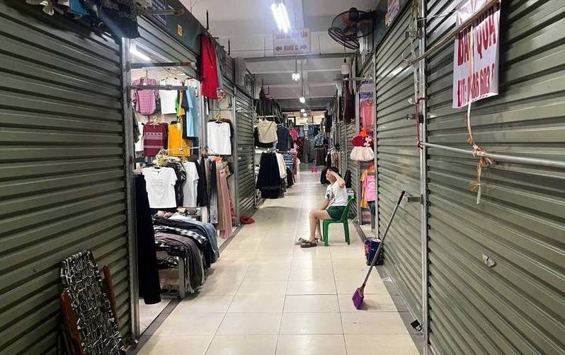 Loạt cửa hàng đóng cửa: Kinh doanh không hóa đơn là vi phạm
