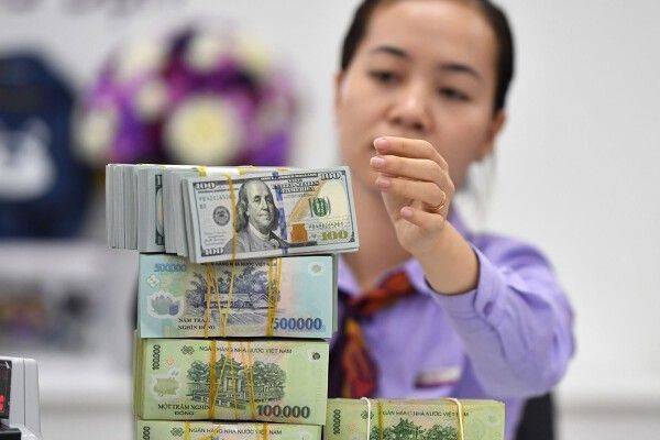 Lãi suất ngân hàng ngày 20/6/2025: Agribank tiếp tục dẫn đầu Big4