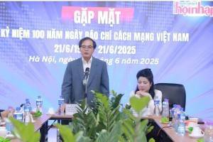 Lãnh đạo VINASME chúc mừng Tạp chí Doanh nghiệp và Hội nhập nhân kỷ niệm 100 năm Ngày Báo chí Cách mạng Việt Nam
