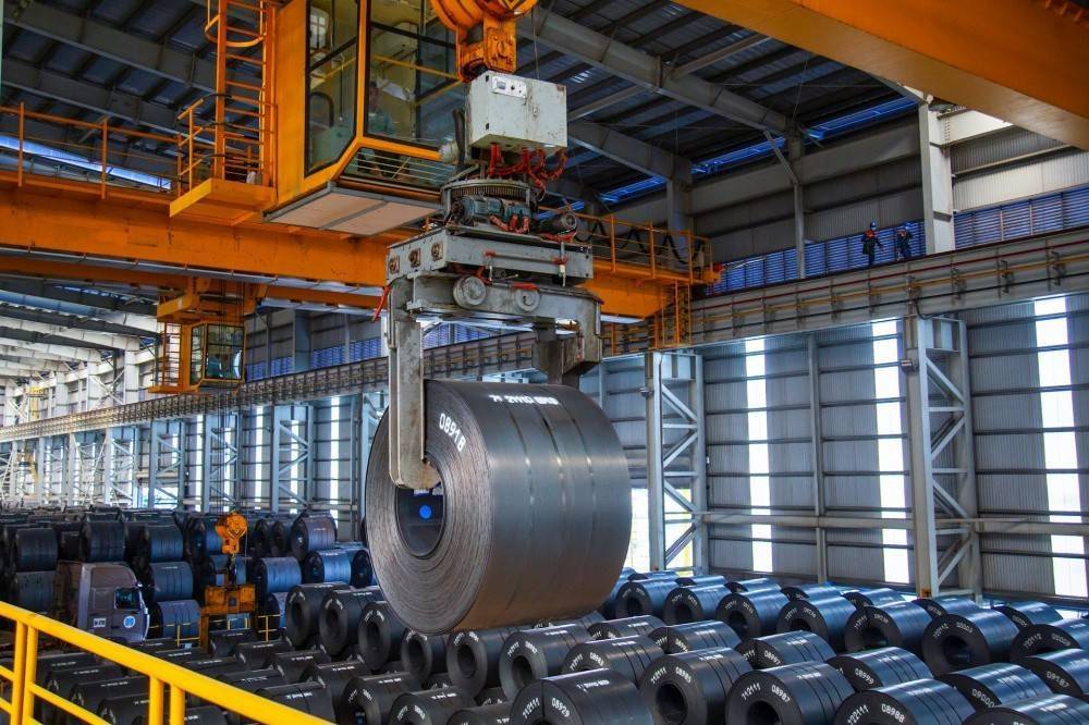 Siết chặt kiểm soát nhập khẩu thép cán nóng để ngăn chặn hành vi lẩn tránh thuế