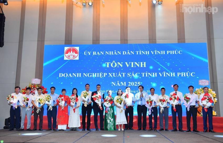 Vĩnh Phúc vinh danh doanh nhân, doanh nghiệp xuất sắc