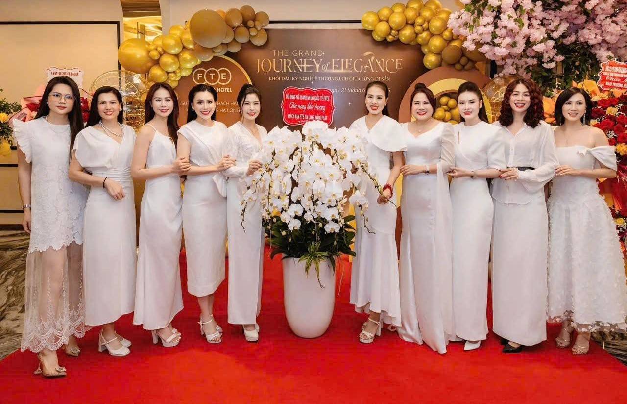 Hội đồng Nữ doanh nhân quốc tế chúc mừng bà Vũ Thị Thanh Loan khai trương khách sạn FTE Hạ Long