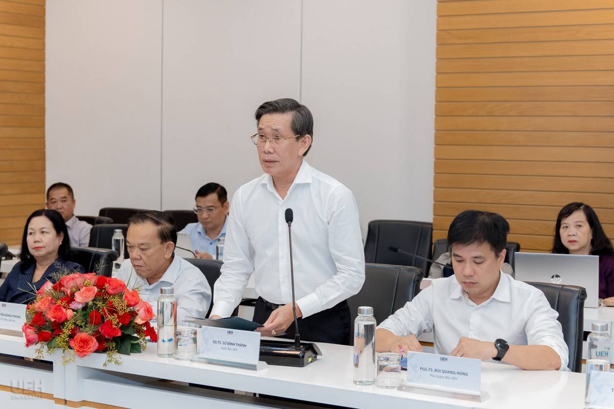 UEH đồng hành cùng 4 Nghị quyết trụ cột: Đổi mới để phát triển bền vững quốc gia