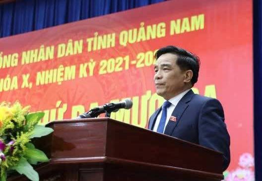 Chủ tịch UBND tỉnh Quảng Nam Lê Văn Dũng xin nghỉ hưu sớm trước thời điểm sáp nhập với Đà Nẵng