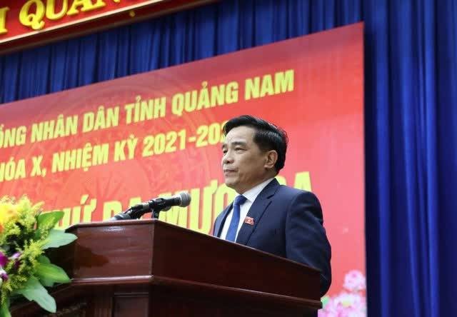 Chủ tịch UBND tỉnh Quảng Nam Lê Văn Dũng xin nghỉ hưu sớm trước thời điểm sáp nhập với Đà Nẵng