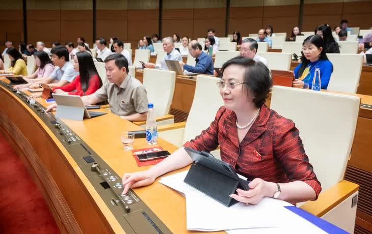 Bộ trưởng Phạm Thị Thanh Trà cho hay luật mới đã bổ sung các cơ chế quản lý và sử dụng cán bộ, công chức theo hướng minh bạch, hiệu quả, phù hợp với yêu cầu cải cách nền hành chính.