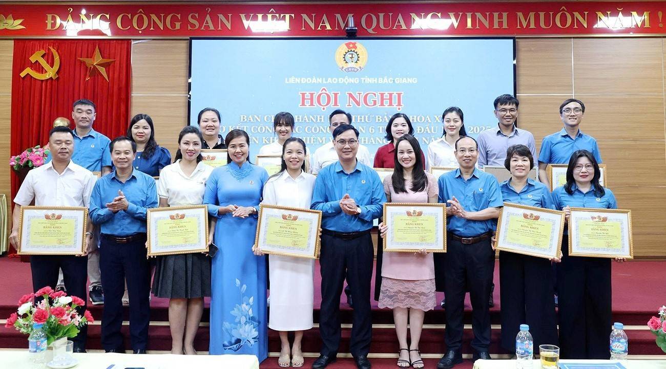 Bắc Giang tăng tốc "về đích" 2025: Đổi mới công đoàn – Gắn kết người lao động