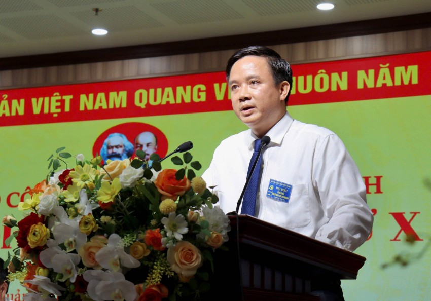 Ông Hoàng Hiếu Trung - Bí thư Đảng ủy, Giám đốc Cty Điện lực Quảng Bình