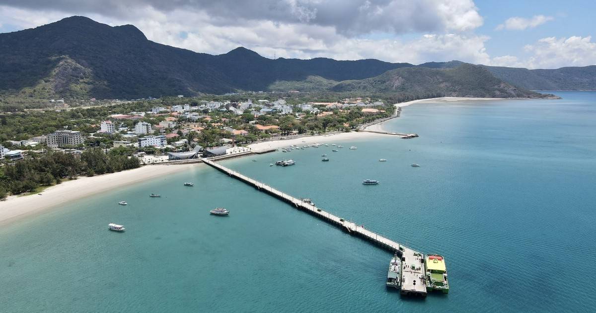 Côn Đảo sẽ phát triển theo mô hình cấu trúc là đảo sinh thái đặc thù với mô hình cấu trúc phân tán đa trung tâm