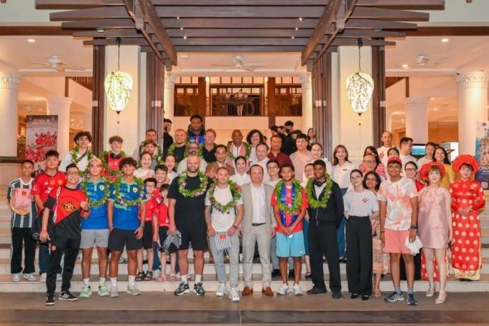Furama Resort Đà Nẵng – điểm dừng chân đầu tiên của các huyền thoại MU