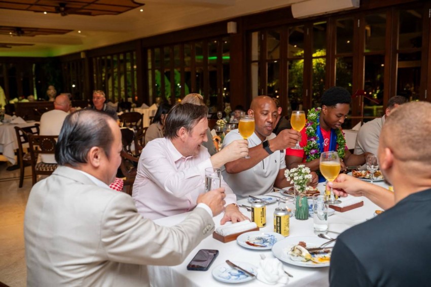 : Khu nghỉ dưỡng Furama Resort Đà Nẵng tiếp đón nồng hậu với bữa ăn thân mật