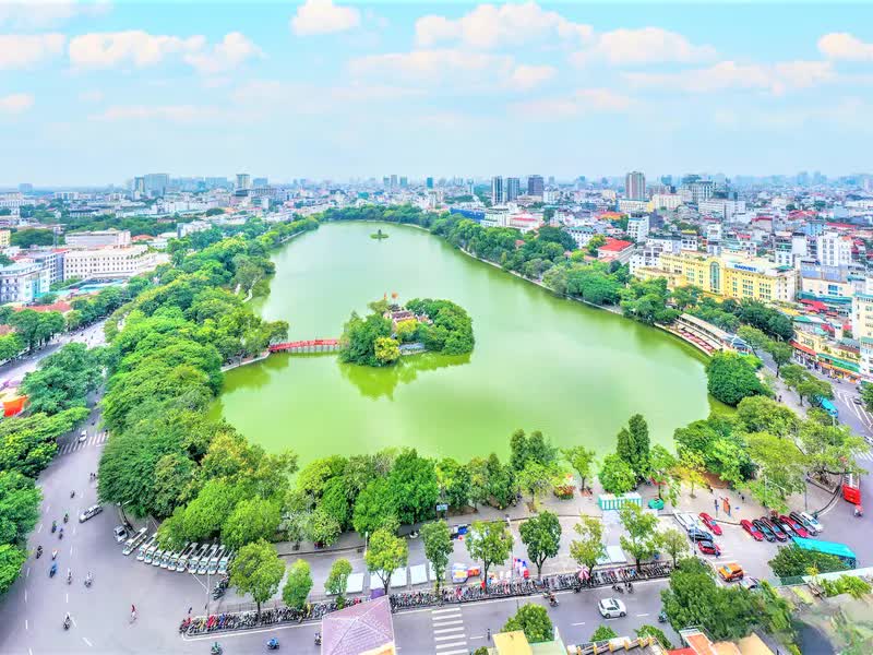 Hà Nội đón hơn 15 triệu lượt khách du lịch trong nửa đầu năm 2025