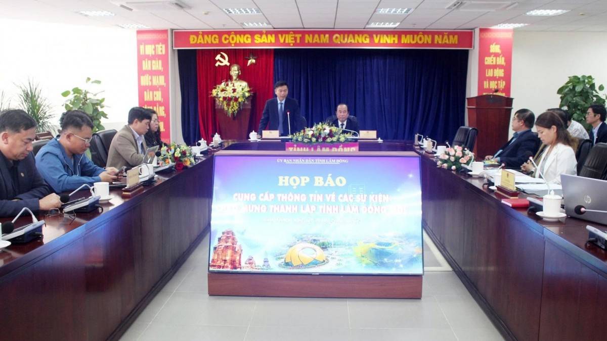 Lâm Đồng chính thức chào mừng thành lập tỉnh mới