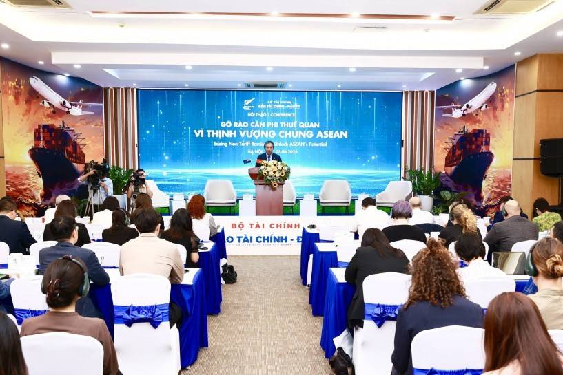 Gỡ "nút thắt" về rào cản phi thuế quan tạo lực đẩy cho doanh nghiệp ASEAN vươn xa