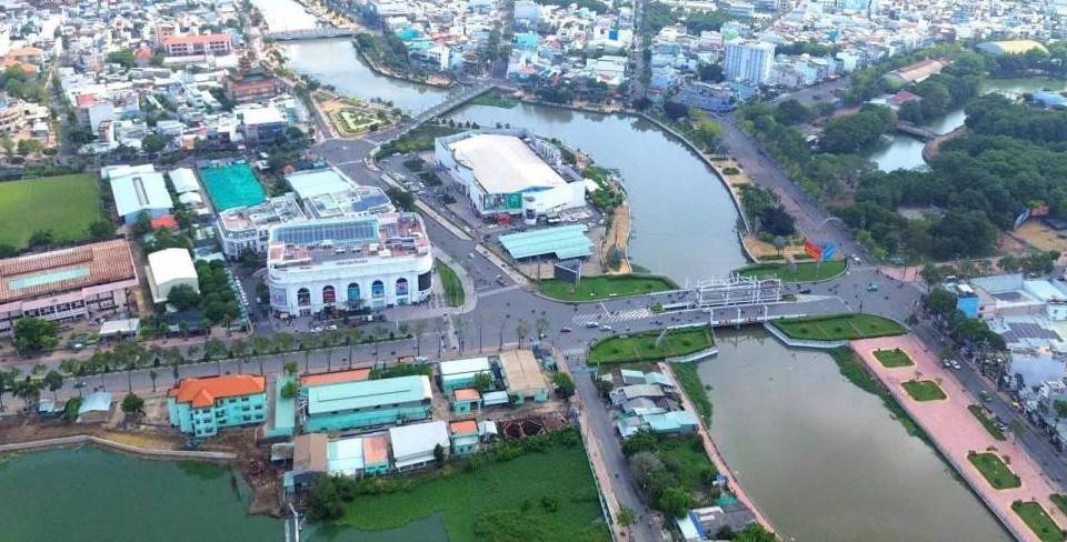 Long An phục hồi kinh tế mạnh mẽ, tốc độ tăng trưởng GRDP đạt cao nhất trong 4 năm