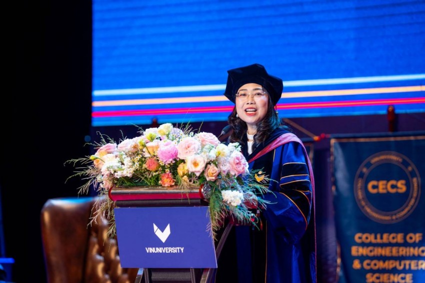 TS. Lê Mai Lan - Chủ tịch Trường ĐH VinUni phát biểu khai mạc Lễ tốt nghiệp
