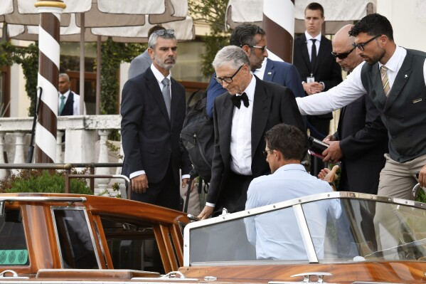 Đám cưới xa hoa của Jeff Bezos tại Venice: Cơ hội vàng hay gánh nặng cho người dân địa phương?