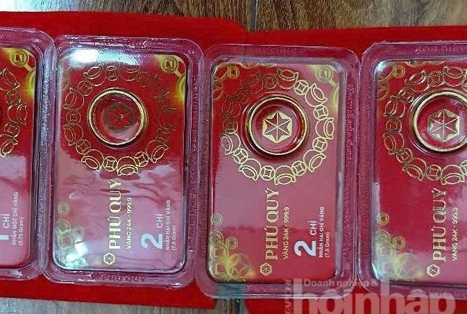 Giá vàng tiếp tục giảm, nhà đầu tư “lướt sóng” không kịp trở tay