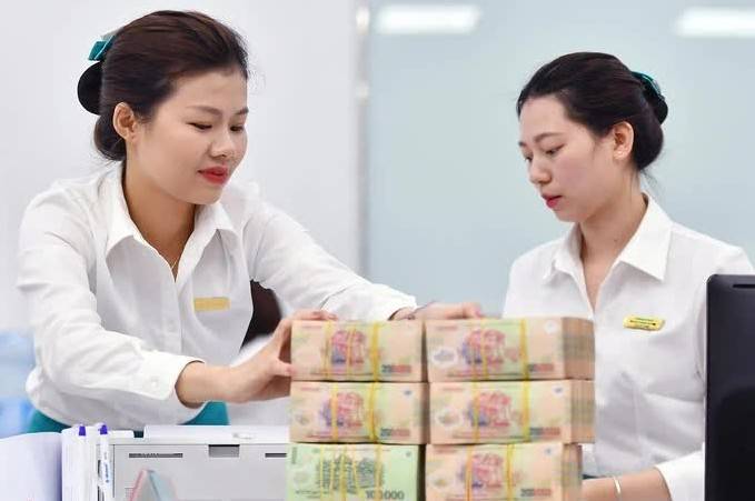 Lãi suất ngân hàng ngày 1/7/2025: Agribank dẫn đầu Big4, nhiều ưu đãi khủng