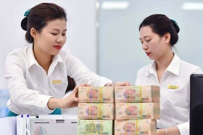 Lãi suất ngân hàng ngày 1/7/2025: Agribank dẫn đầu Big4, nhiều ưu đãi khủng