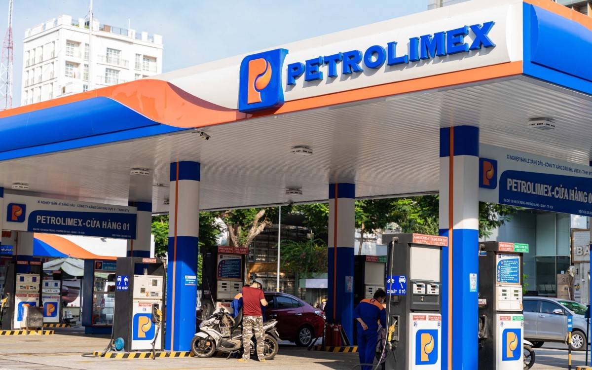 Giá xăng dầu ngày mai (3/7) khả năng giảm 1.400 đồng/lít