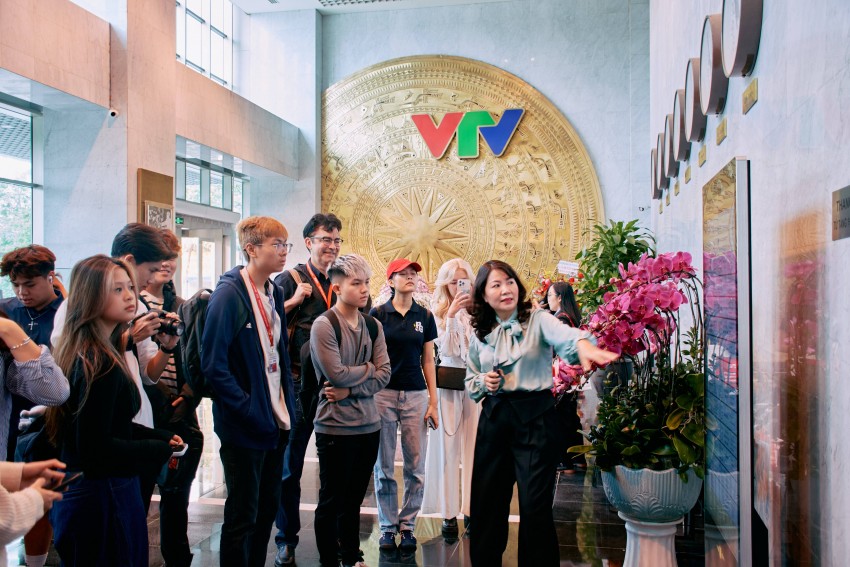 Học để làm chủ truyền thông doanh nghiệp trong thời đại AI