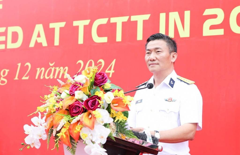 Đại tá Bùi Văn QuỳTổng công ty Tân cảng Sài Gòn đã tổ chức lễ đón TEU thứ 1 triệu thông qua cảng 