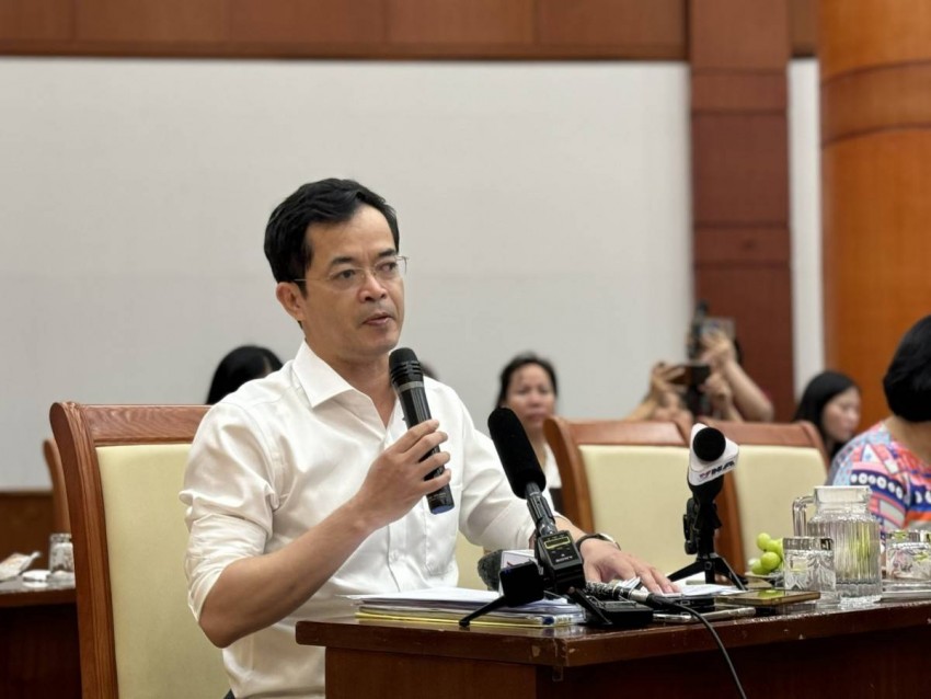 ông Trương Bá Tuấn – Phó Cục trưởng Cục Quản lý, giám sát chính sách thuế, phí và lệ phí