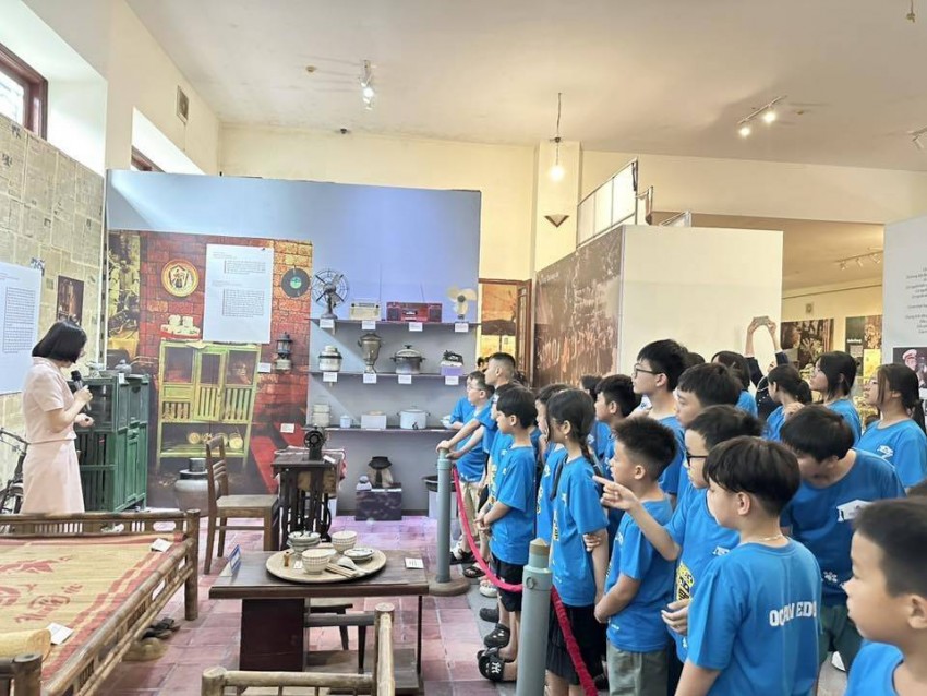 Trại hè Summer EDventures giúp các em thêm hiểu lịch sử văn hóa, thêm yêu đất nước Trại hè Summer EDventures: Học sinh rèn kỹ năng, trưởng thành qua từng trải nghiệm cùng Ocean Edu