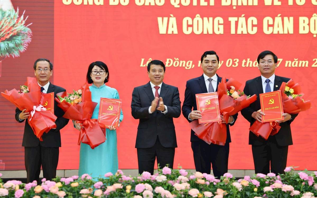 Lâm Đồng Hội nghị công bố các quyết định quan trọng về tổ chức bộ máy và công tác cán bộ