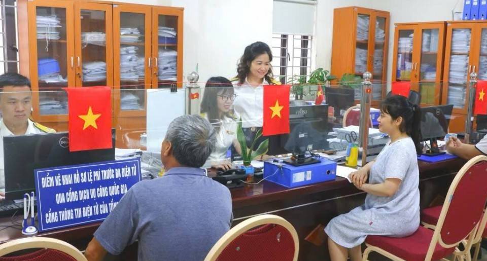 Mô hình tổ chức chính quyền địa phương hai cấp: Người nộp thuế nói gì?