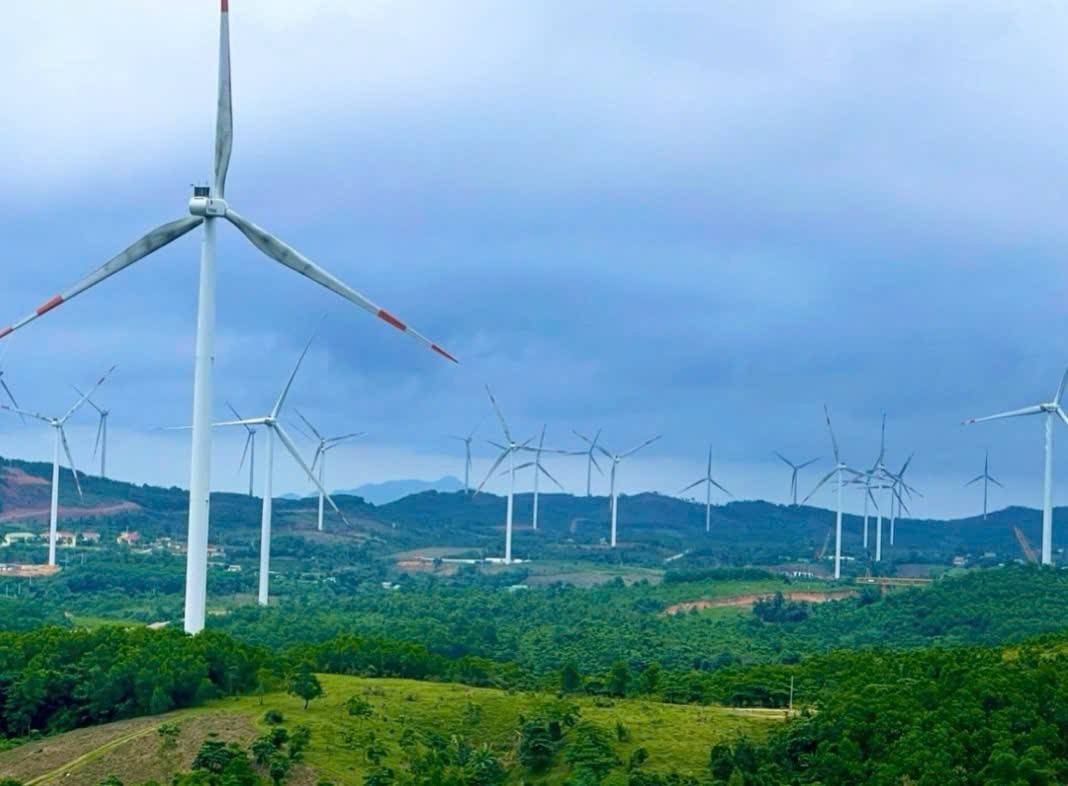 Năng lượng tái tạo và bài toán thể chế: Cần một lối ra hài hòa