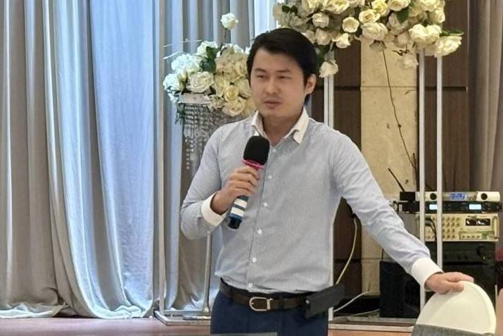 Chính sách thuế mới: Hộ kinh doanh và doanh nghiệp cần lưu ý gì ?