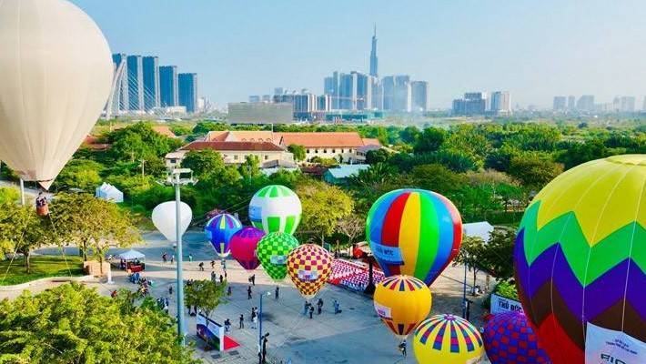 6 tháng đầu năm 2025: Bán lẻ hàng hóa và doanh thu dịch vụ tiêu dùng tăng 9,3%
