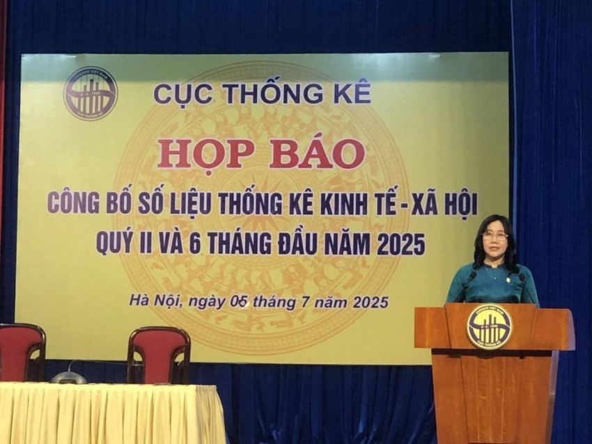 Còn nhiều thách thực để kinh tế 2025 đạt mục tiêu tăng trưởng 8%