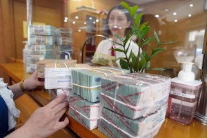 Ngân hàng Nhà nước bơm ròng gần 9.500 tỷ đồng, lãi suất hạ nhiệt