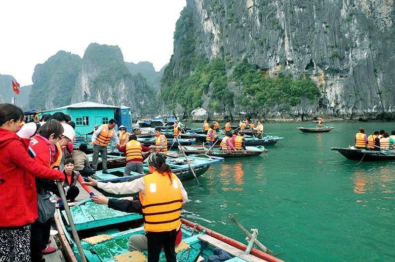 Cảnh báo thủ đoạn lừa đảo mùa du lịch: Mạo danh doanh nghiệp lữ hành, chiếm đoạt tiền triệu mỗi ngày