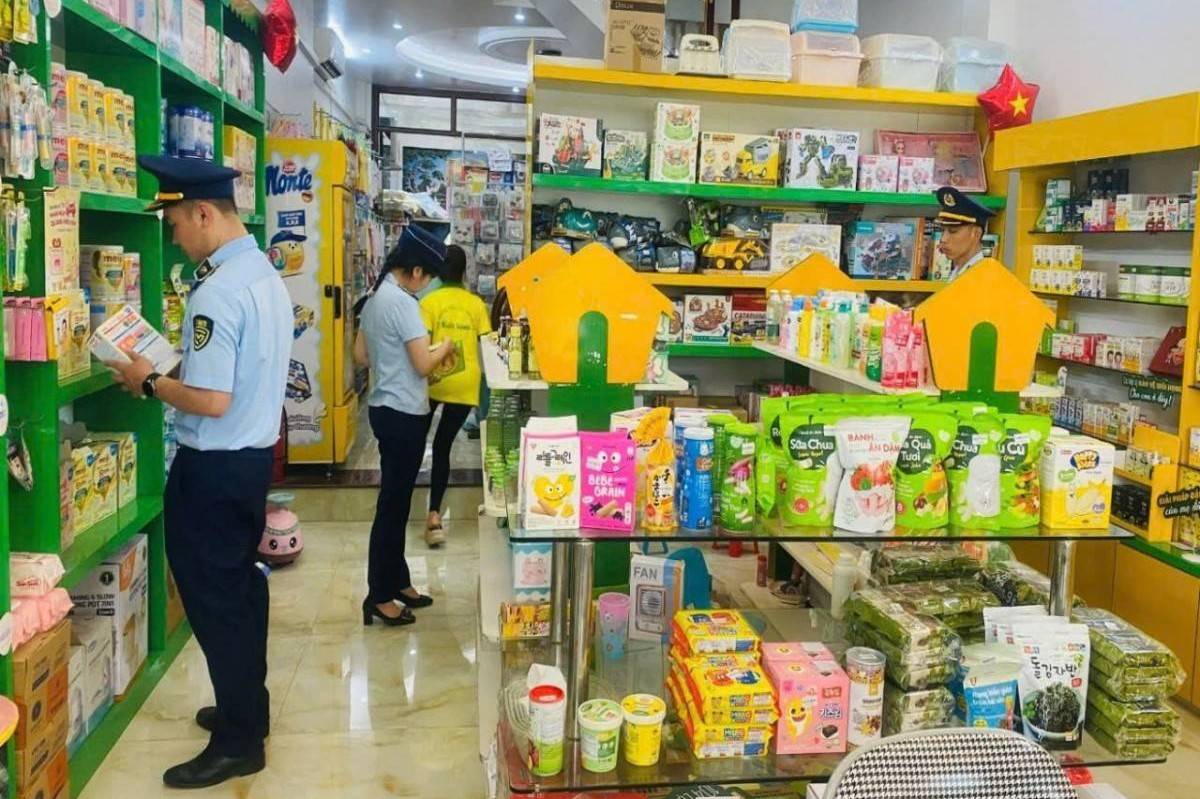 TP. Hồ Chí Minh siết chặt kiểm soát hàng giả, hàng không rõ nguồn gốc trong lĩnh vực y tế