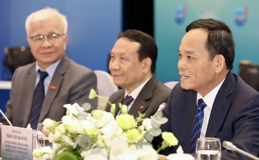 Cần tìm giải pháp đột phá để đạt tăng trưởng kinh tế hai con số