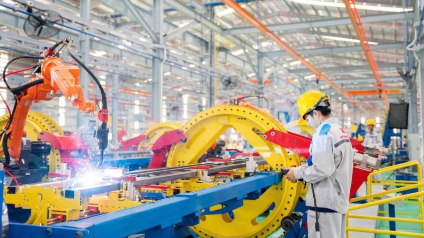 UOB nâng dự báo tăng trưởng GDP Việt Nam thêm 0,9%