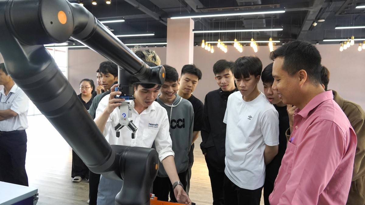 Bosch Rexroth và IIC hợp lực kiến tạo nền tảng cho Nhà máy thông minh tại Việt Nam