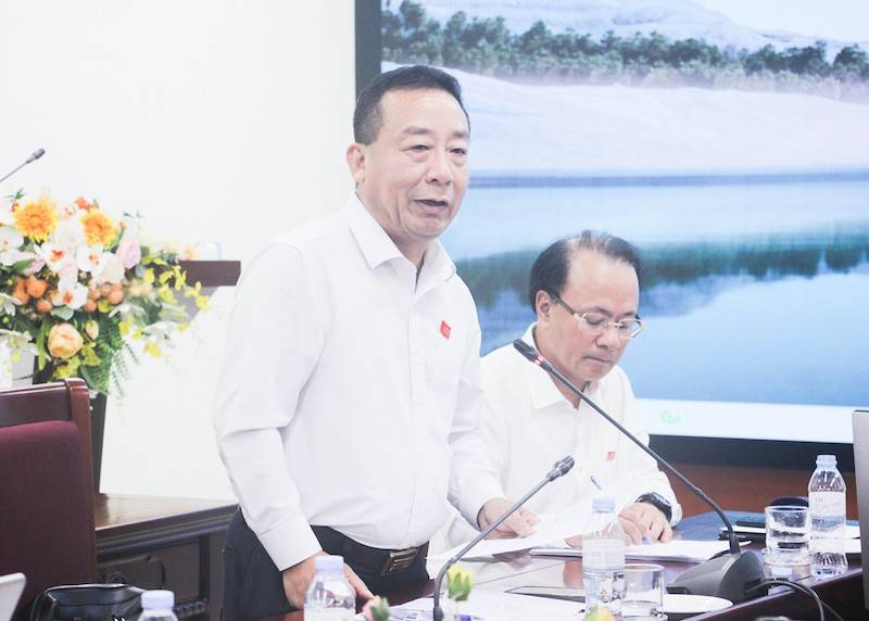 ông Nguyễn Văn Đệ - Phó Chủ tịch UBND tỉnh Nghệ An 