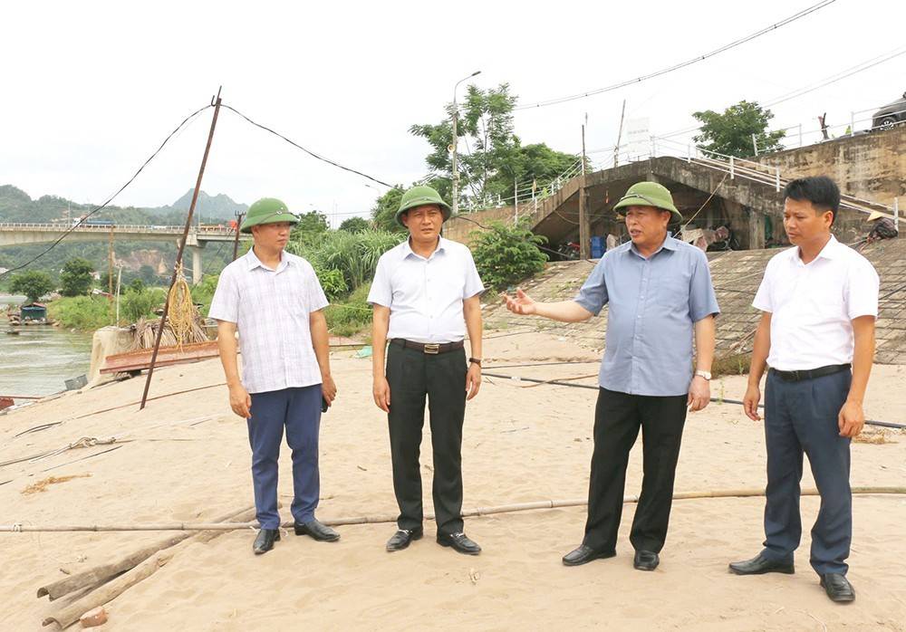 Chủ động ứng phó xả lũ hồ Hòa Bình, đảm bảo an toàn hạ du