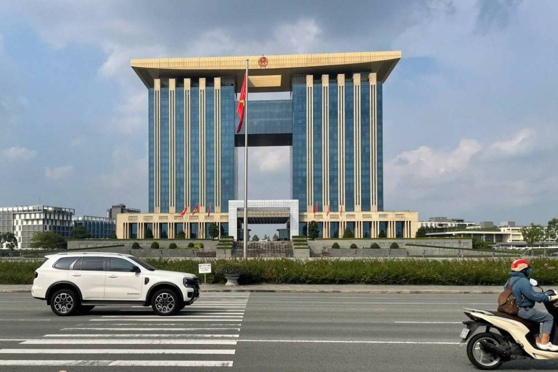 Sau sáp nhập, 8/14 sở, ngành Bình Dương đã chuyển cán bộ về TP. Hồ Chí Minh làm việc