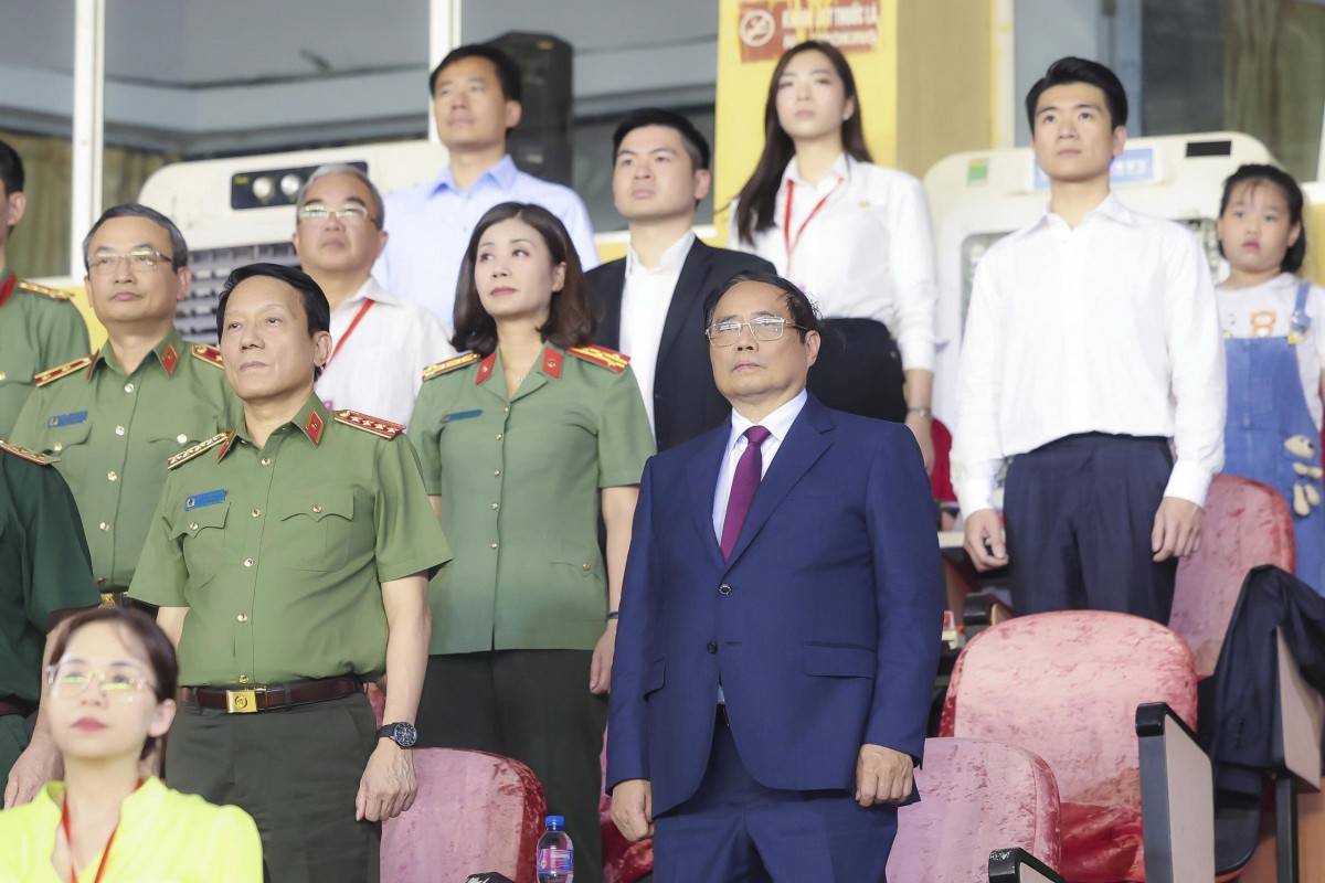 Giải bóng đá Công an – Cảnh sát ASEAN; được tổ chức trên sân Hàng Đẫy;