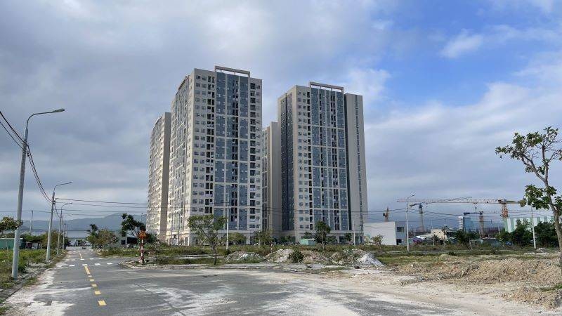 UBND tỉnh Quảng Ngãi vừa công bố thông tin dự án Nhà ở xã hội tại xã Bình Sơn với tổng mức đầu tư dự kiến hơn 5.000 tỷ đồng. Đây được xem là một trong những dự án nhà ở xã hội có quy mô lớn nhất của tỉnh trong giai đoạn hiện nay