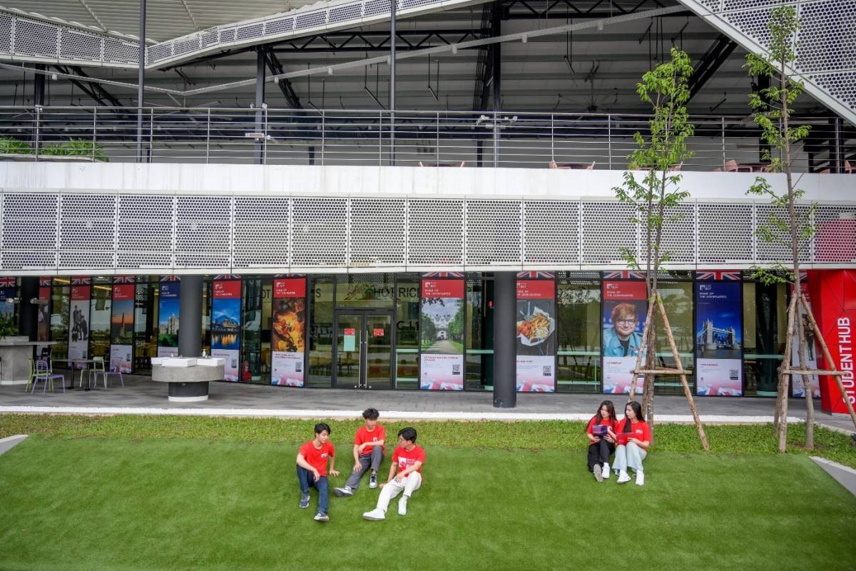 BUV mong muốn trở thành hình mẫu thực tiễn về phát triển xanh bền vững để truyền cảm hứng cho sinh viên.